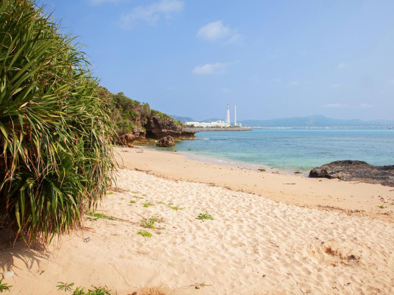 Kariyushi Condominium Resort Residential Del Sol Okinawa Урума Екстер'єр фото